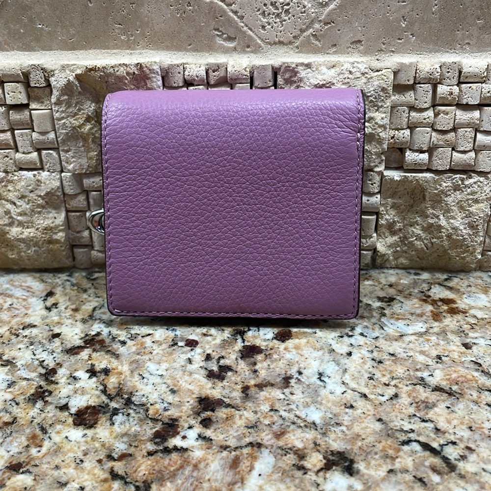 EUC Coach Compact Snap Wallet Lilac Pebbled Leather Silver Hardware - Picture 2 of 14